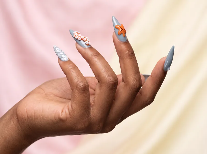 Extensions Renforcement + Nail Art